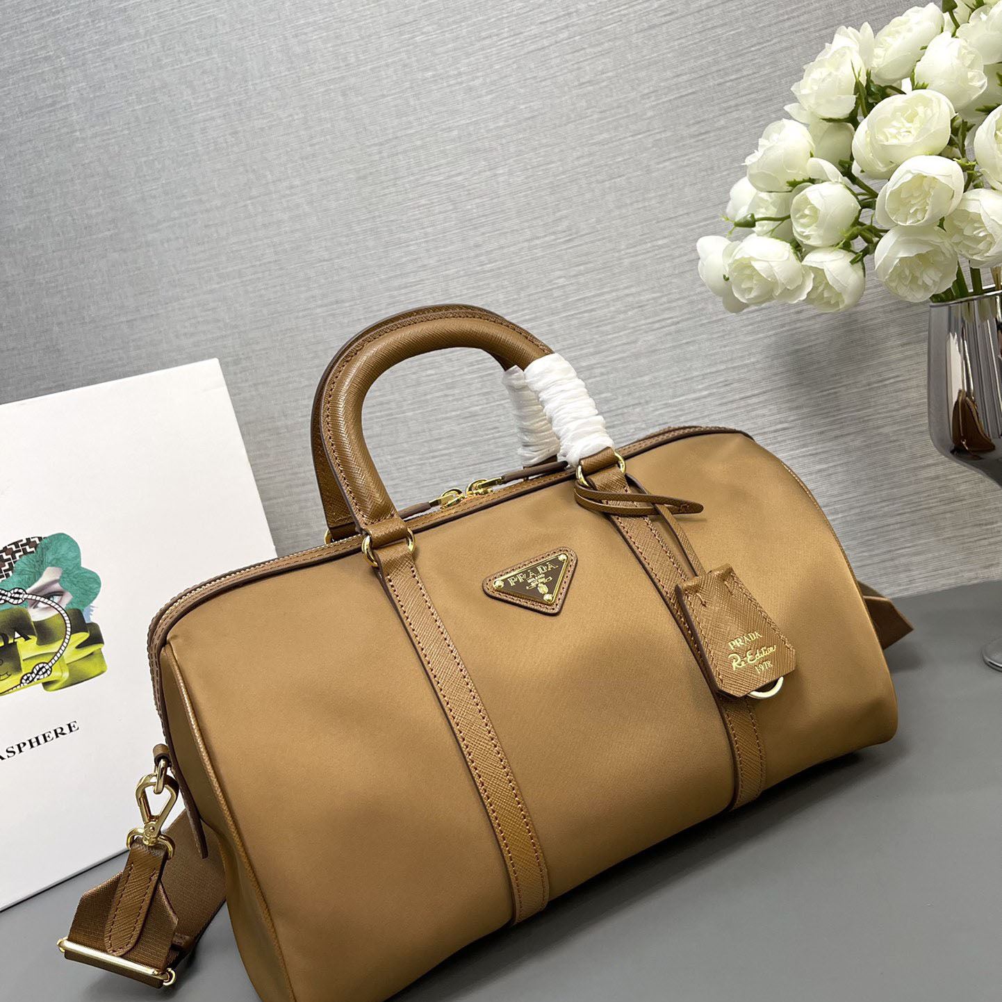 Pra*a top handle bags